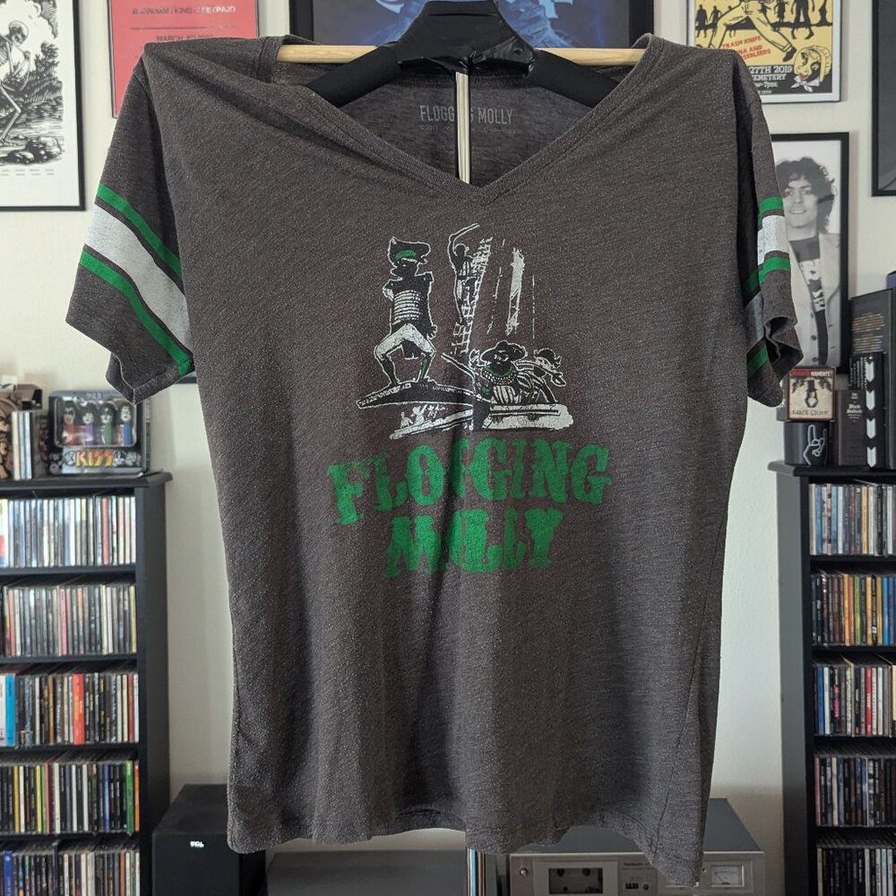 FLOGGING MOLLY Pirate T-Shirt Size XL ~ Awesome Punk Rock